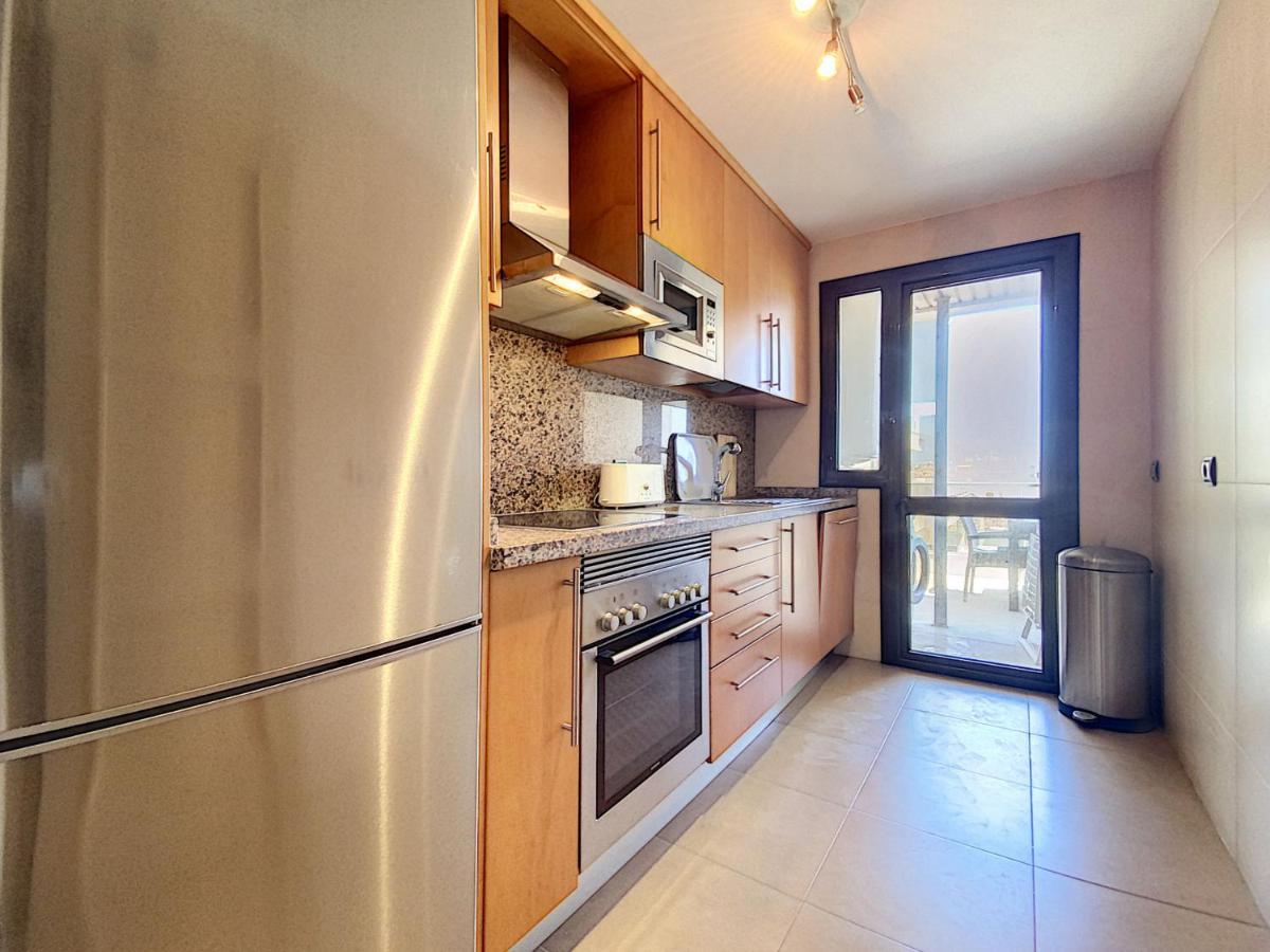 Lovely Apartment With Pool & Sea Views - Marina Del Castillo 2129 Manilva Eksteriør billede