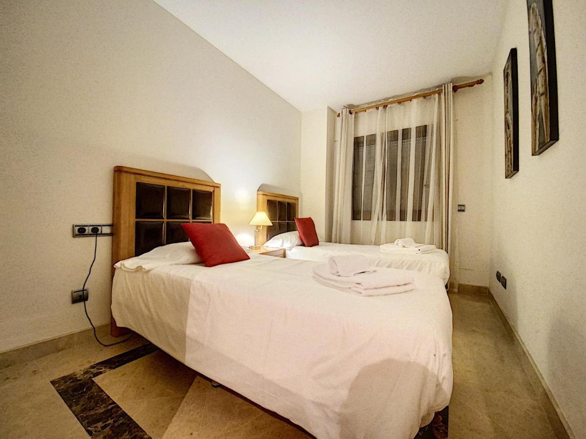 Lovely Apartment With Pool & Sea Views - Marina Del Castillo 2129 Manilva Eksteriør billede