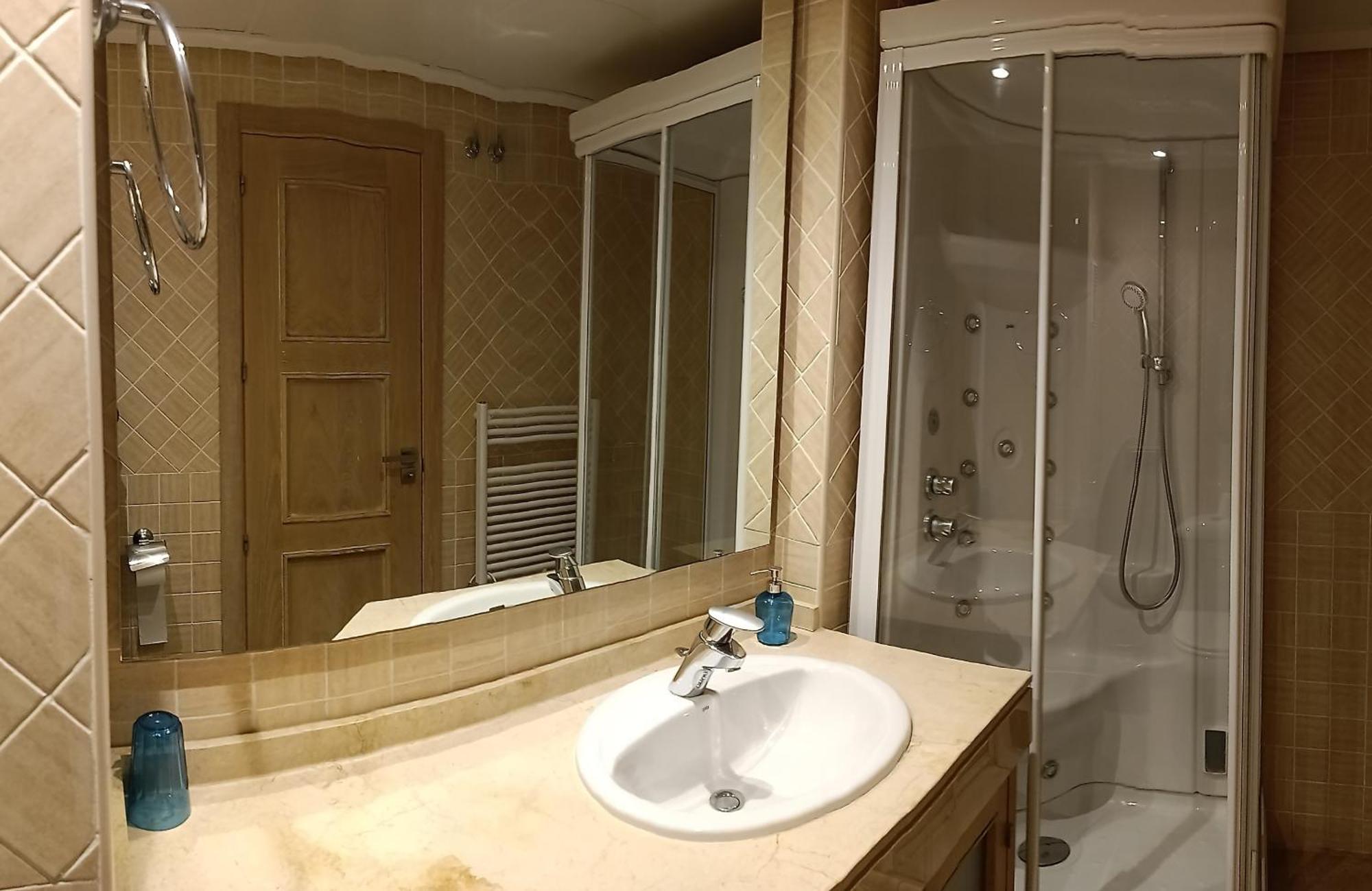 Lovely Apartment With Pool & Sea Views - Marina Del Castillo 2129 Manilva Eksteriør billede